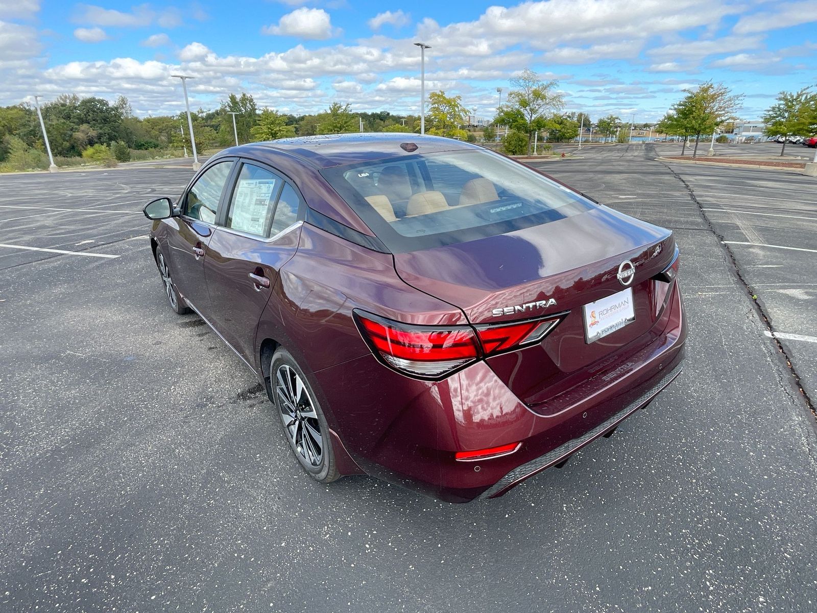 2025 Nissan Sentra SV 32