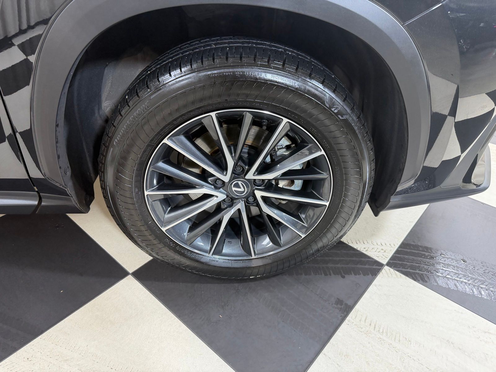 Used 2024 Black Lexus 350 Premium image 30