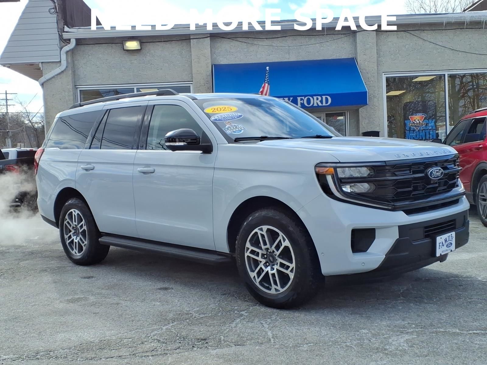 2025 Ford Expedition Active 4WD