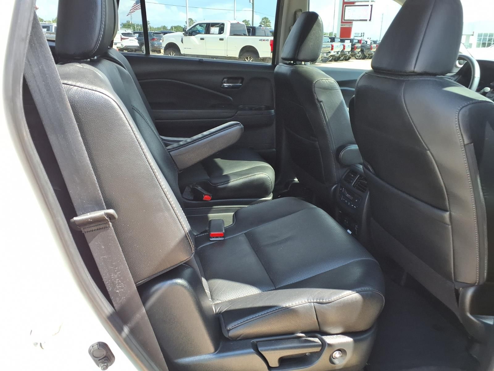 2021 Honda Pilot Elite White at Wharton Ford