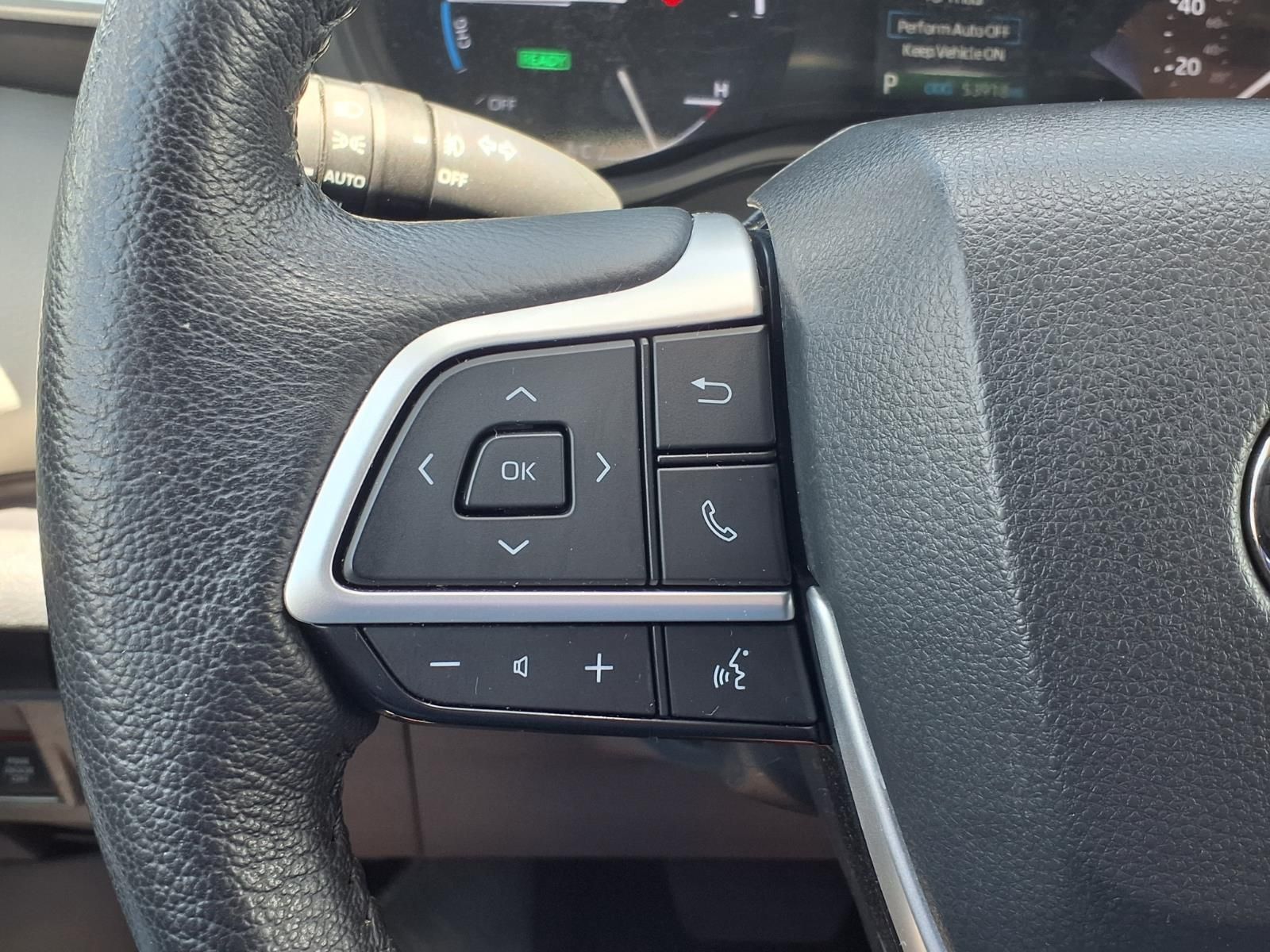 2023 Toyota Sienna XLE Silver at Don McGill Toyota