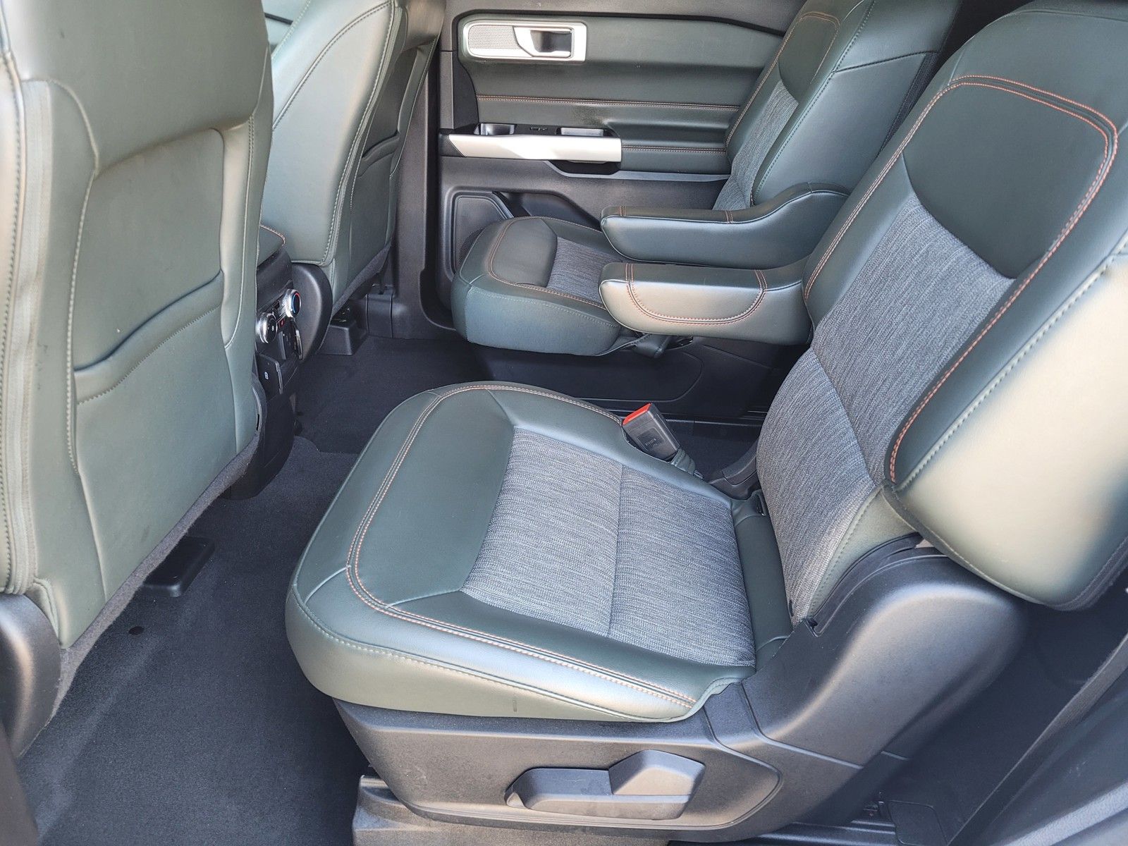 Used 2022 White Ford Timberline image 10