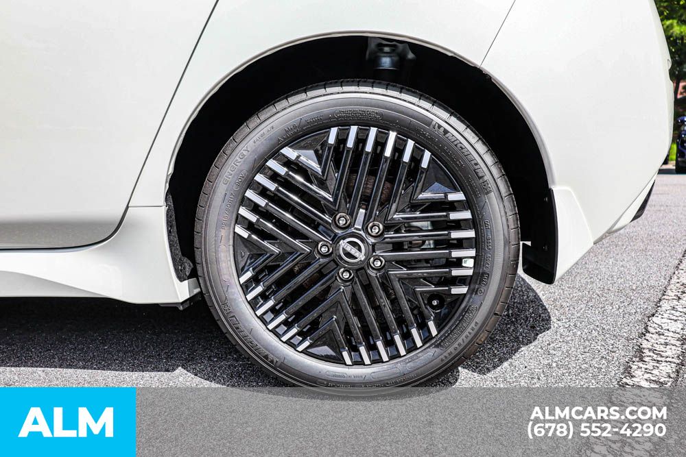 2025 Nissan Leaf SV Plus photo 14
