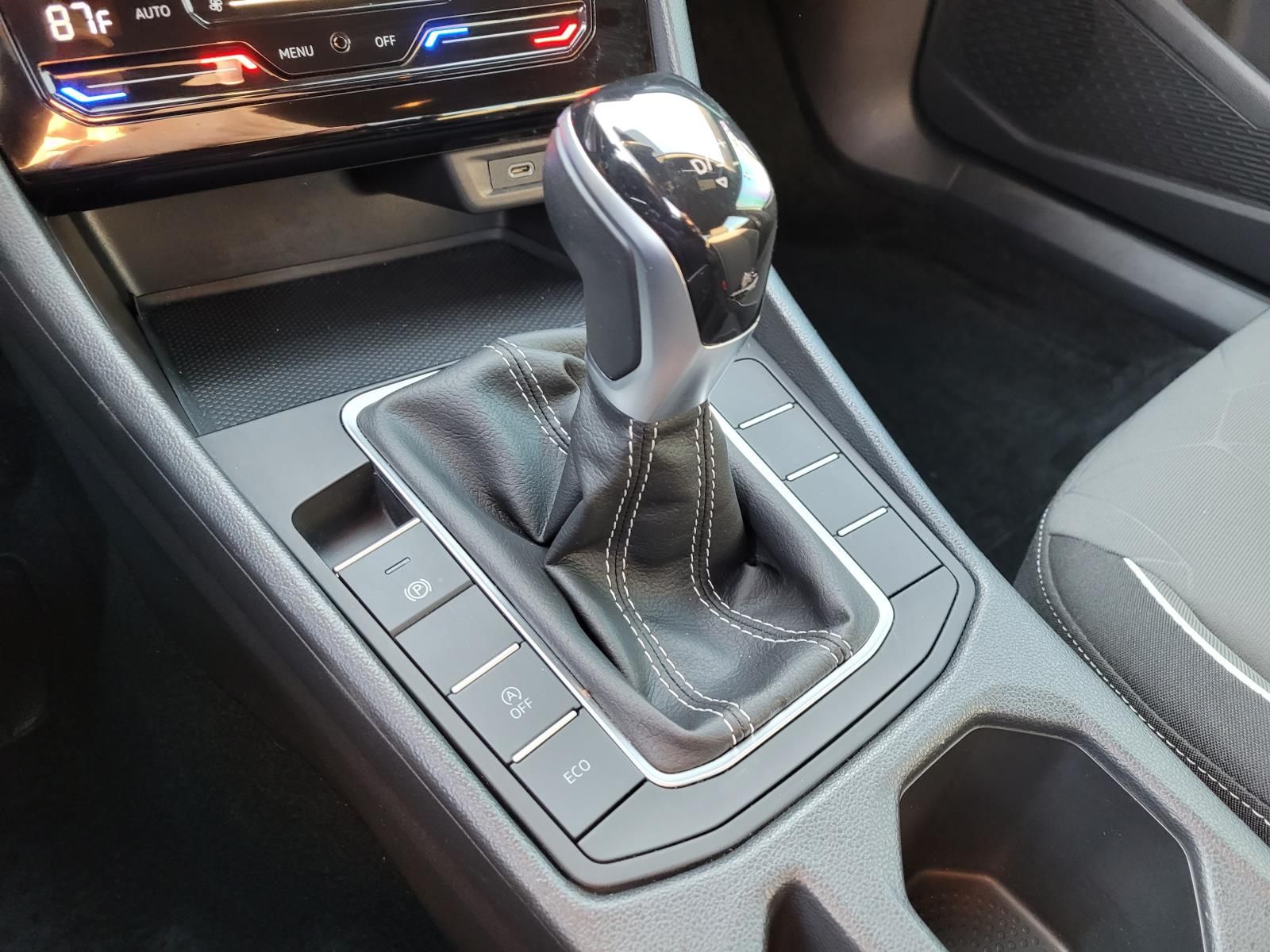 used 2025 Volkswagen Jetta car, priced at $22,000