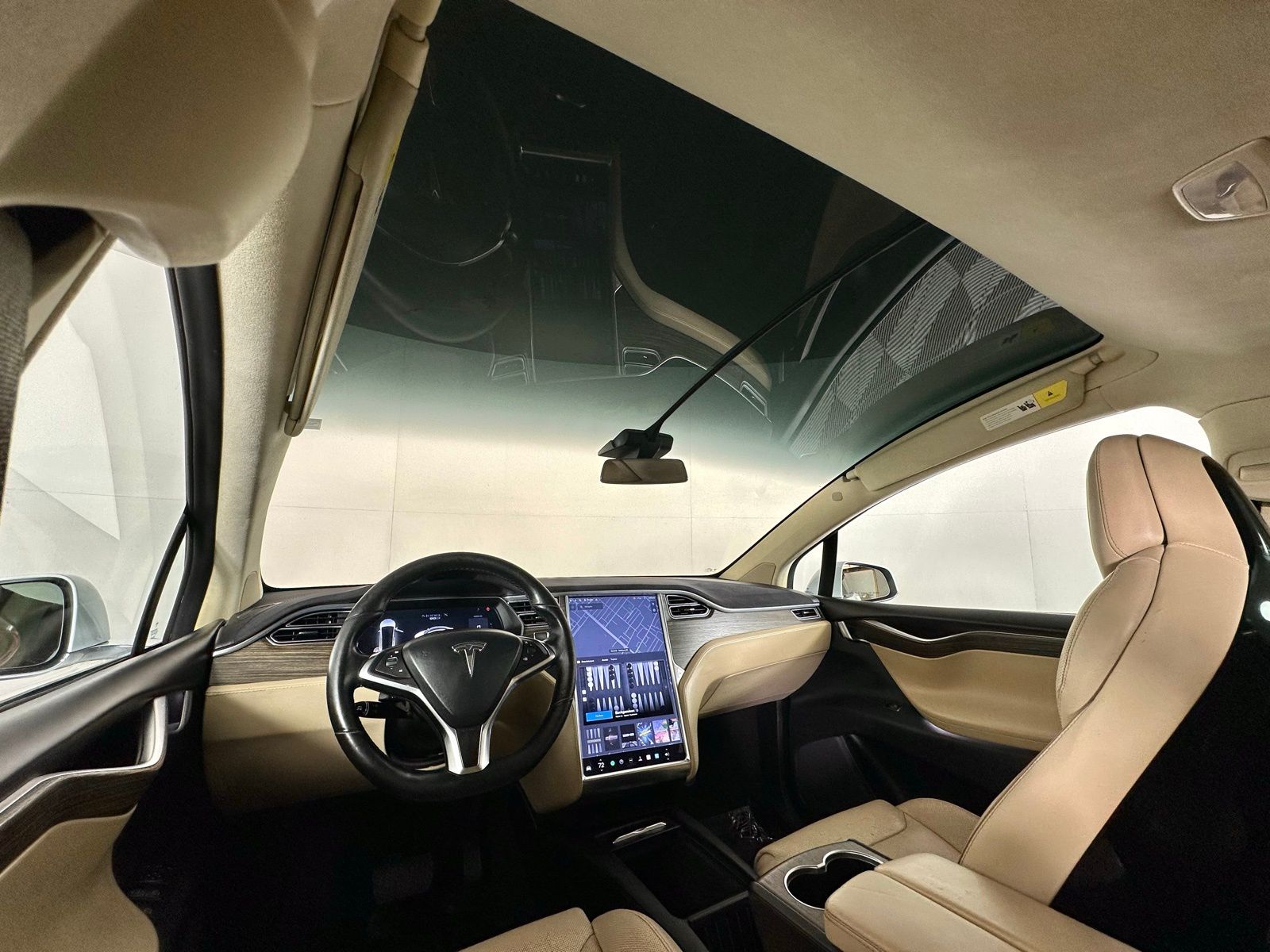 2016 Tesla Model X - Photo 7