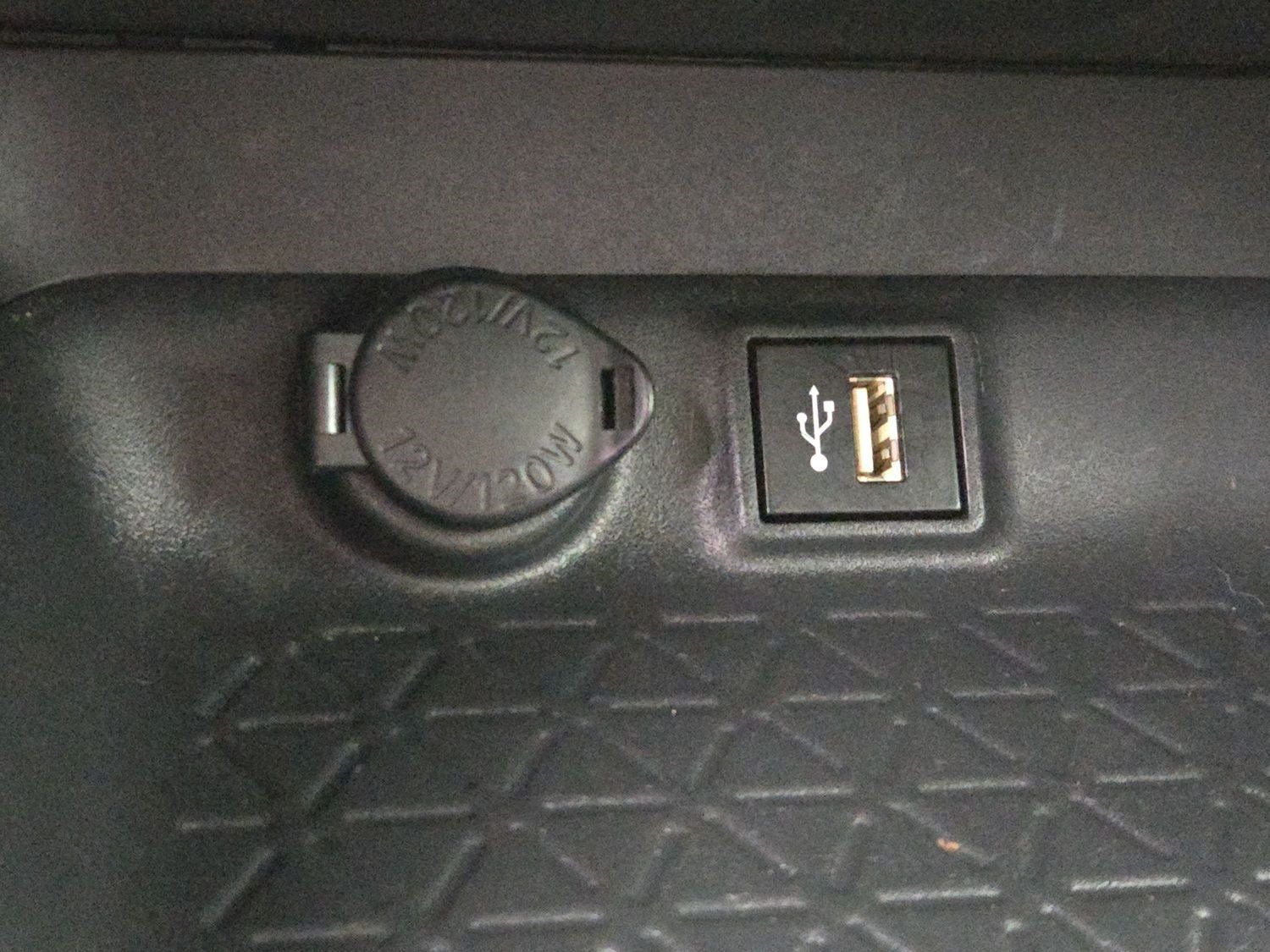 Used 2025 Toyota RAV4 Hybrid SUV