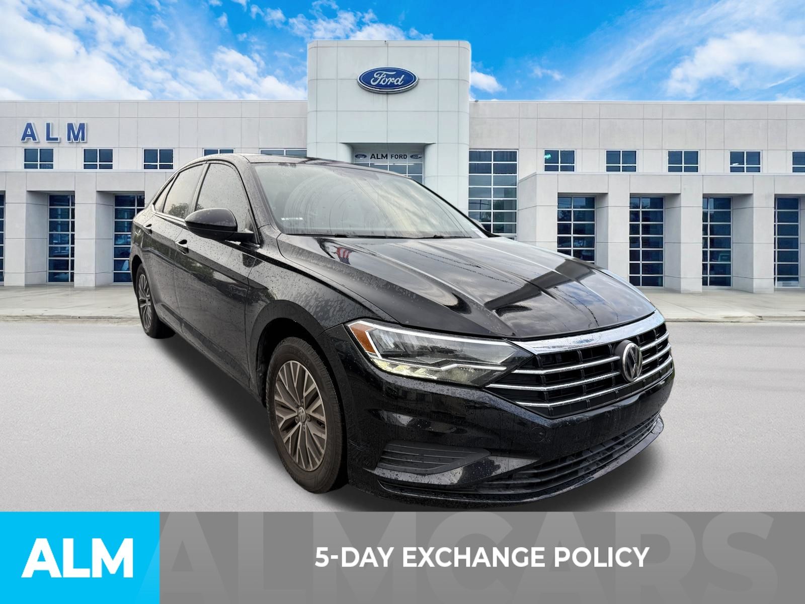 Used 2019 Black Volkswagen 1.4T SE image 3
