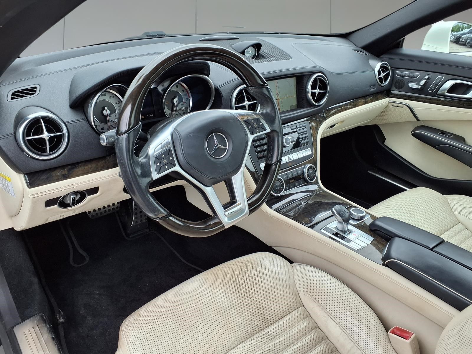 2014 Mercedes-Benz SL-Class SL 550 - 10