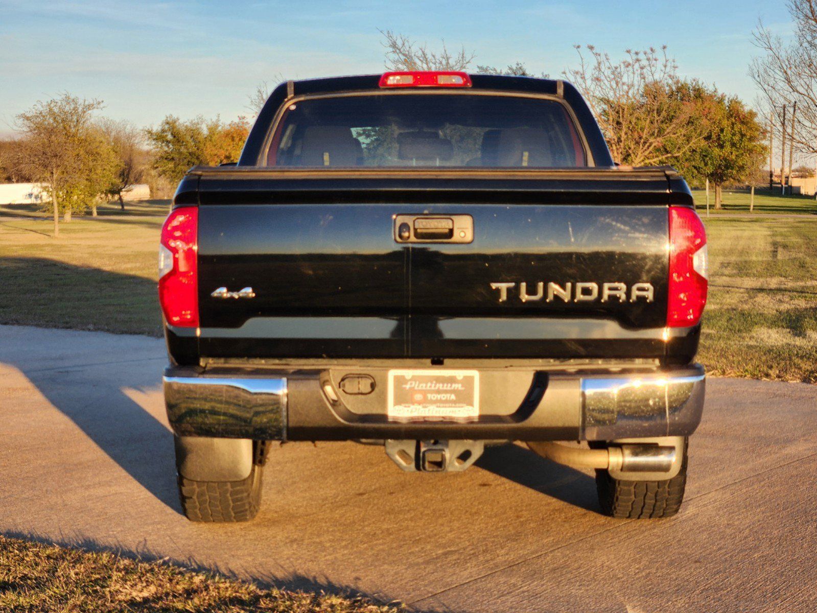 2017 Toyota Tundra SR5 8