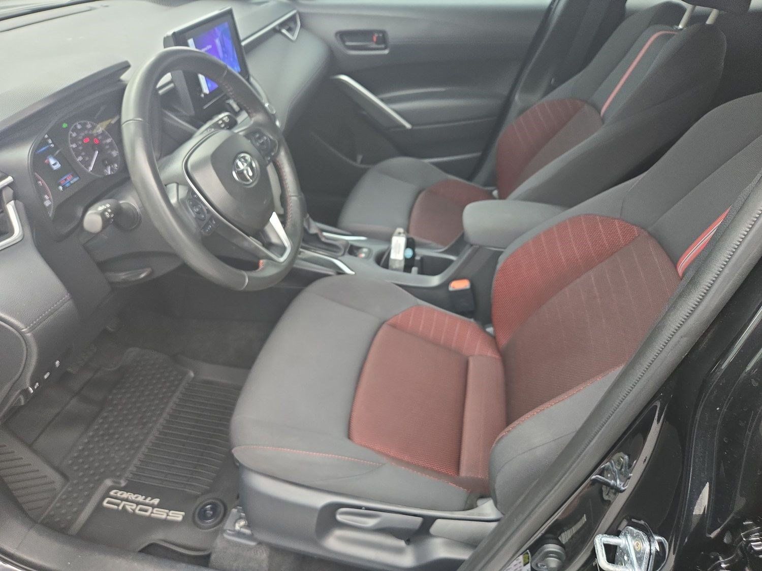 Used 2025 Toyota Corolla Cross SUV