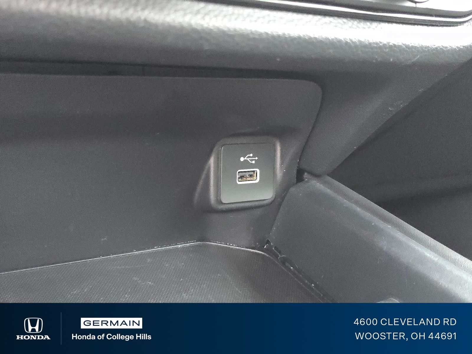 Used 2023 White Honda Sport image 35