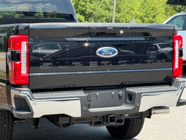 New 2026 Agate Black Metallic Ford Lariat image 13