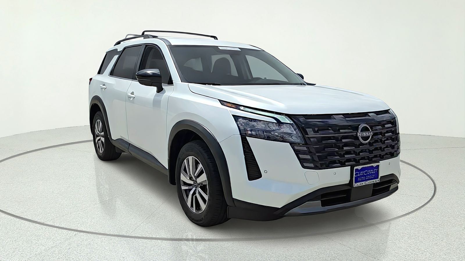 Everest White Pearl Tricoat 2026 Nissan Pathfinder SUV / Crossover All-Wheel Drive 9-Speed Automatic