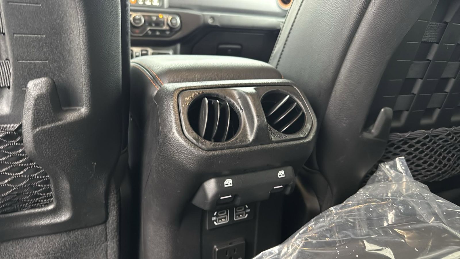 Used Car 2021 Jeep Gladiator  Mojave For Sale Under $40,000 In Austin, Texas