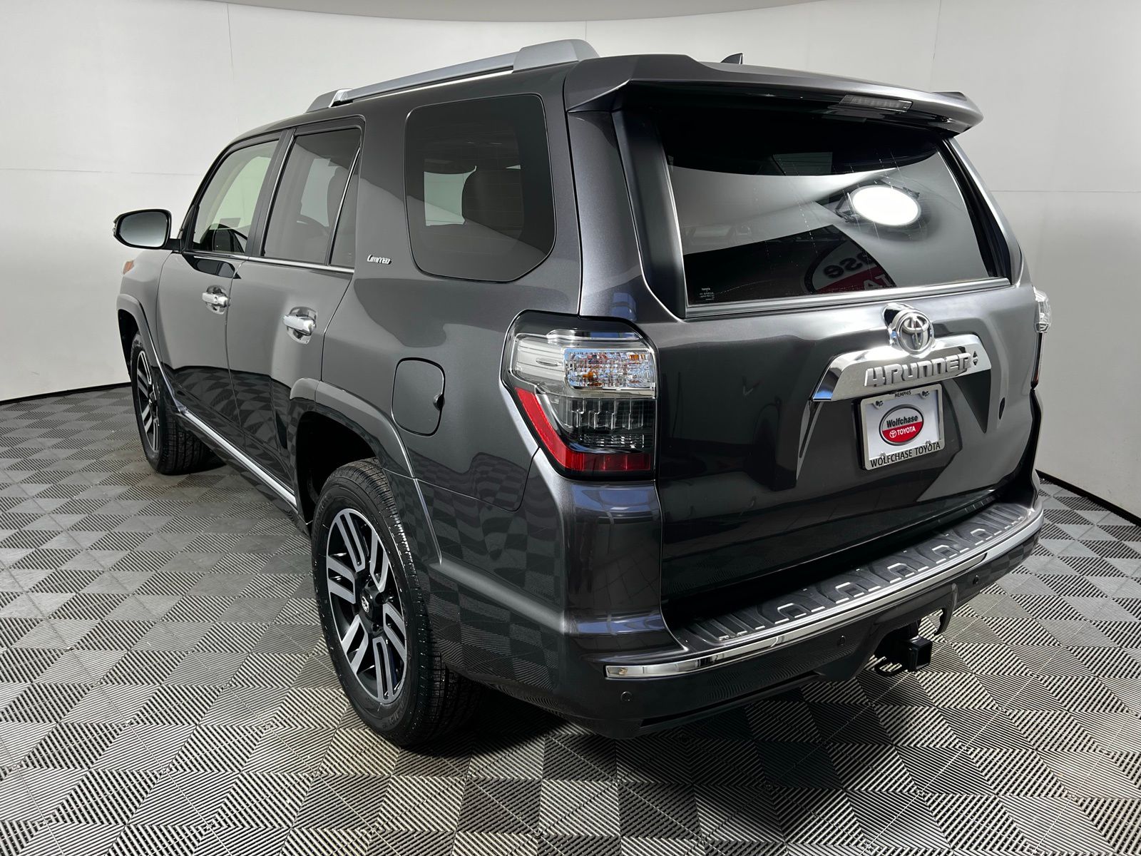 Thumbnail: 2023 Toyota 4Runner - 7