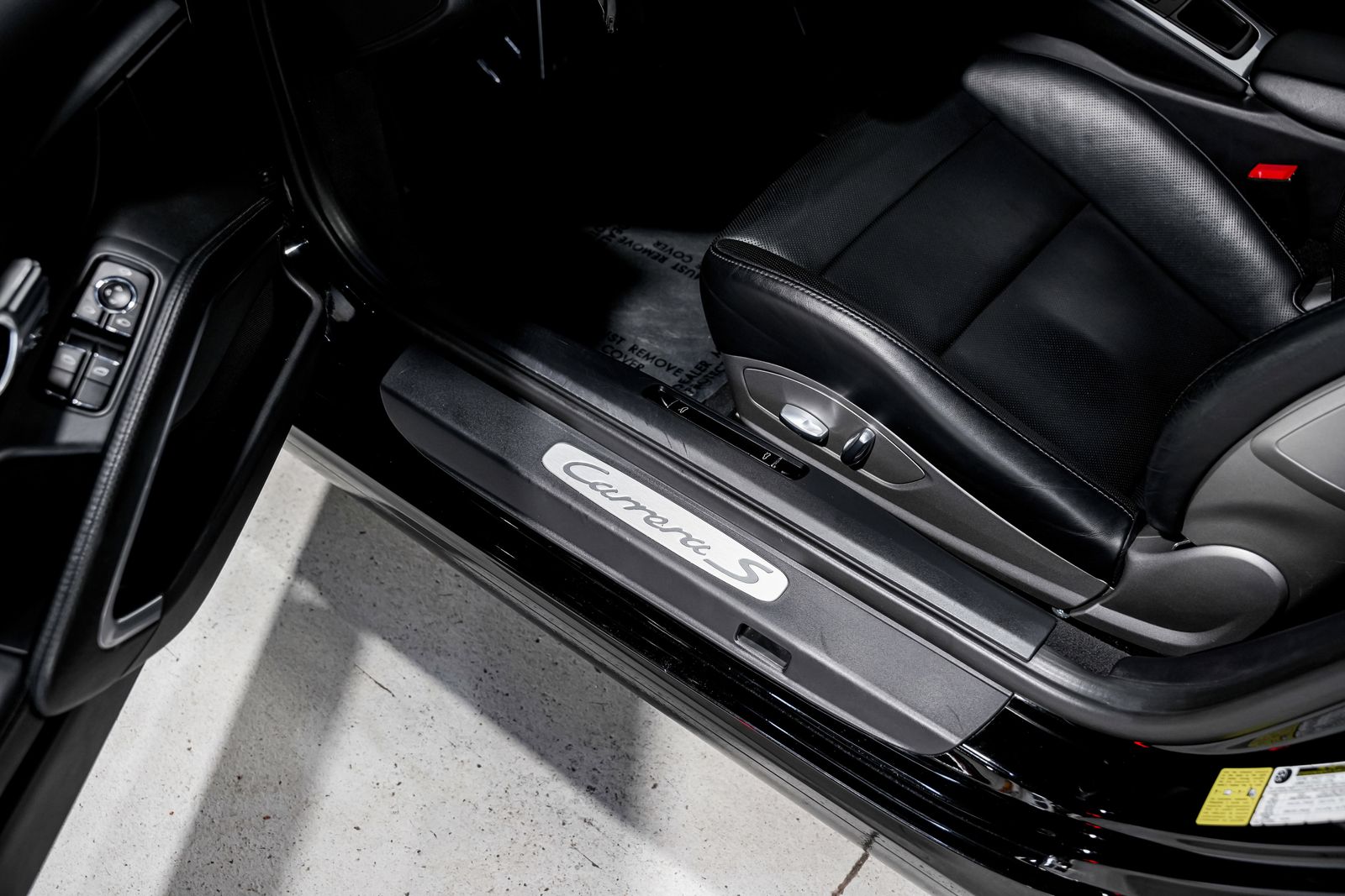 2012 Porsche 911 Carrera S — photo 21