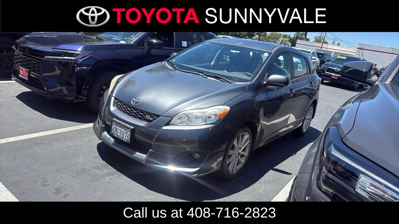 Magnetic Gray Metallic 2010 Toyota Matrix Hatchback Front-Wheel Drive 5-Speed Automatic