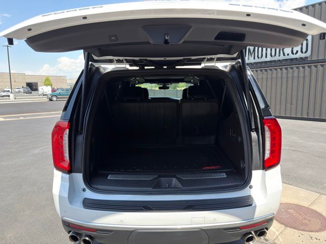 Used 2022 GMC Yukon XL SUV