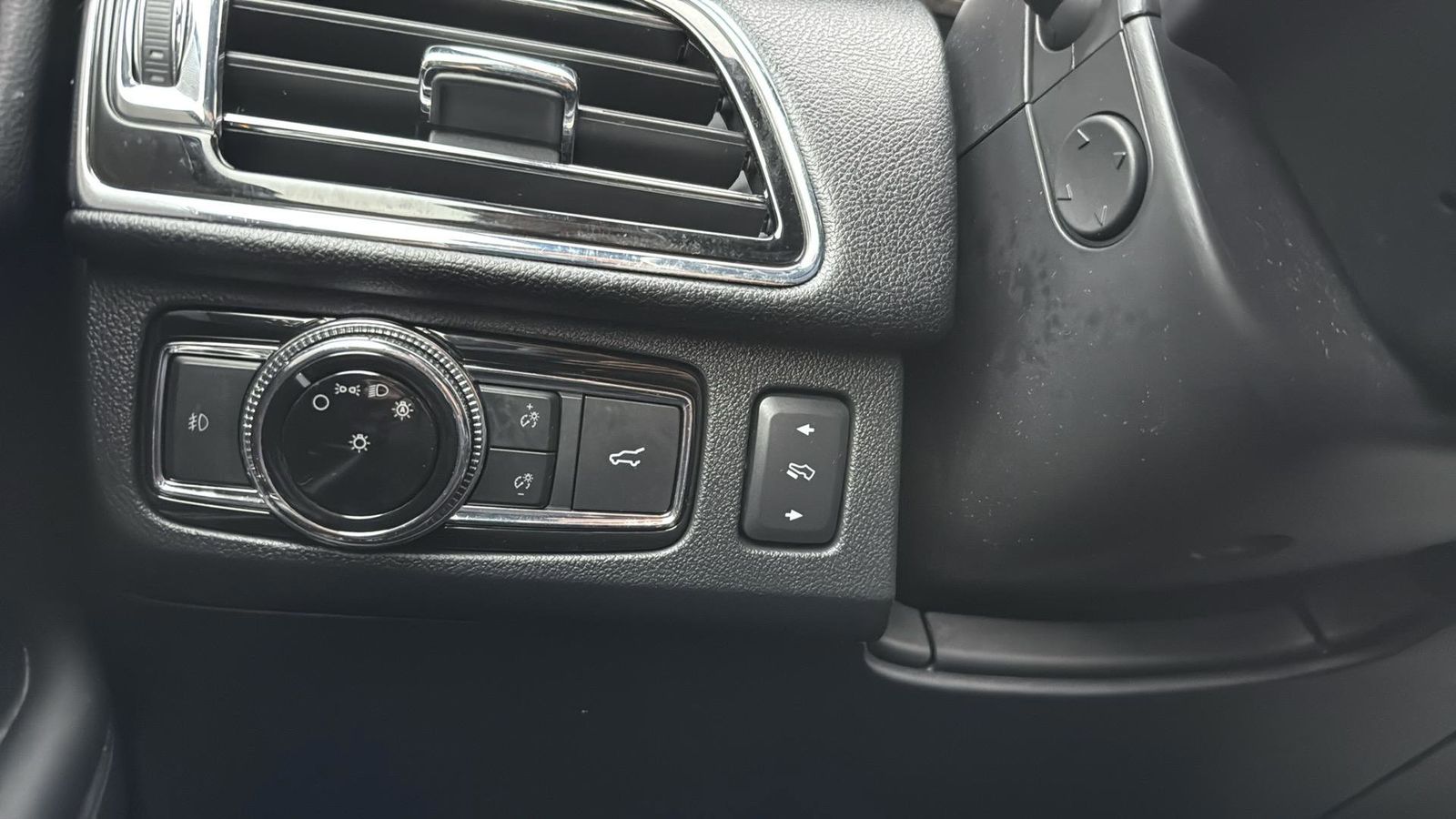 Used Car 2018 Lincoln Navigator L  L Reserve For Sale Under $40,000 In Austin, Texas