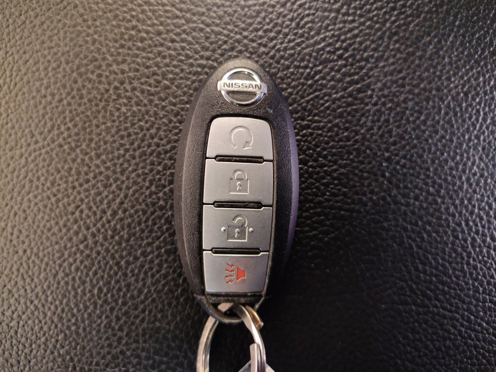 Used Car 2020 Nissan Titan  Sv For Sale Under $30,000 In San Antonio, Texas