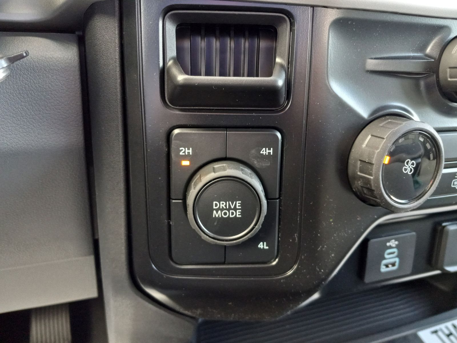 2026 Ford F-250SD image 21
