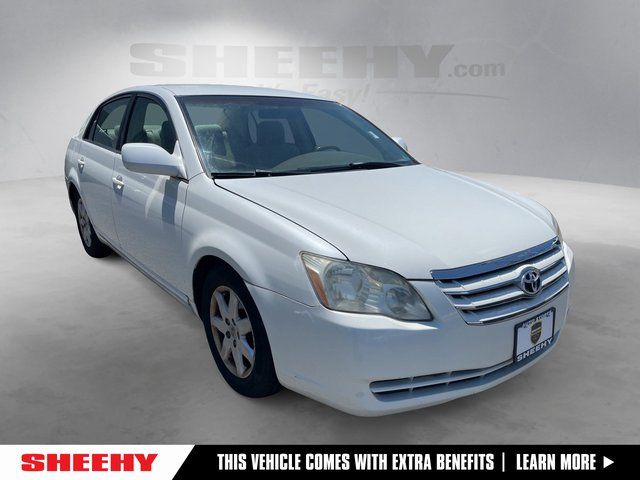 2007 Toyota Avalon XL's photo