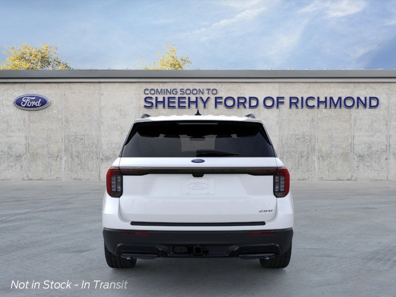 New 2026 Star White Metallic Tri-Coat Ford ST-Line image 6