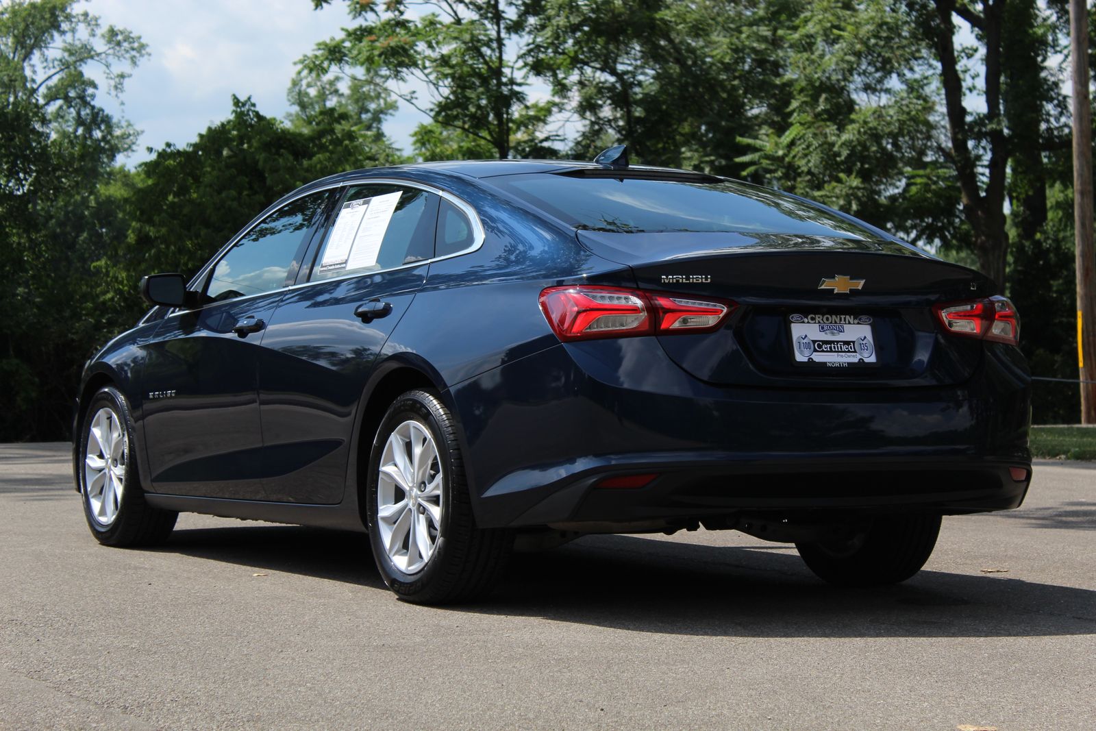 View vehicle photo 6