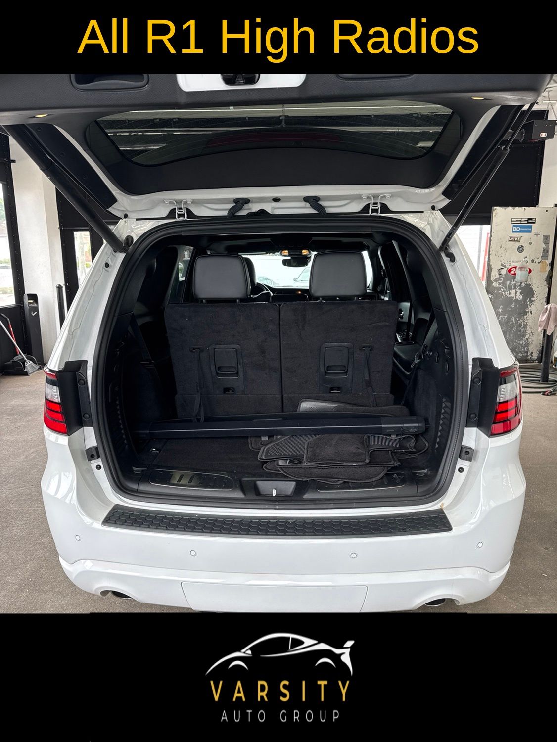 View vehicle photo 7