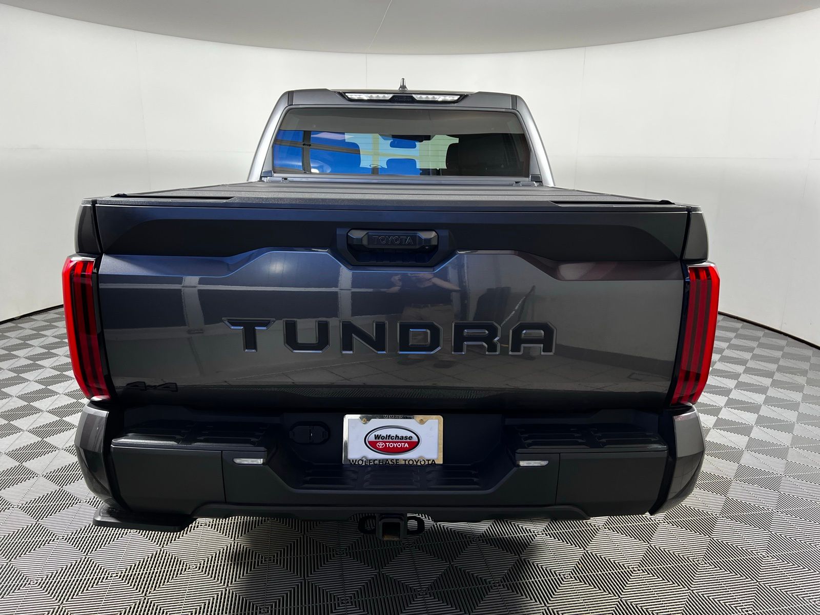 Thumbnail: 2025 Toyota Tundra - 6