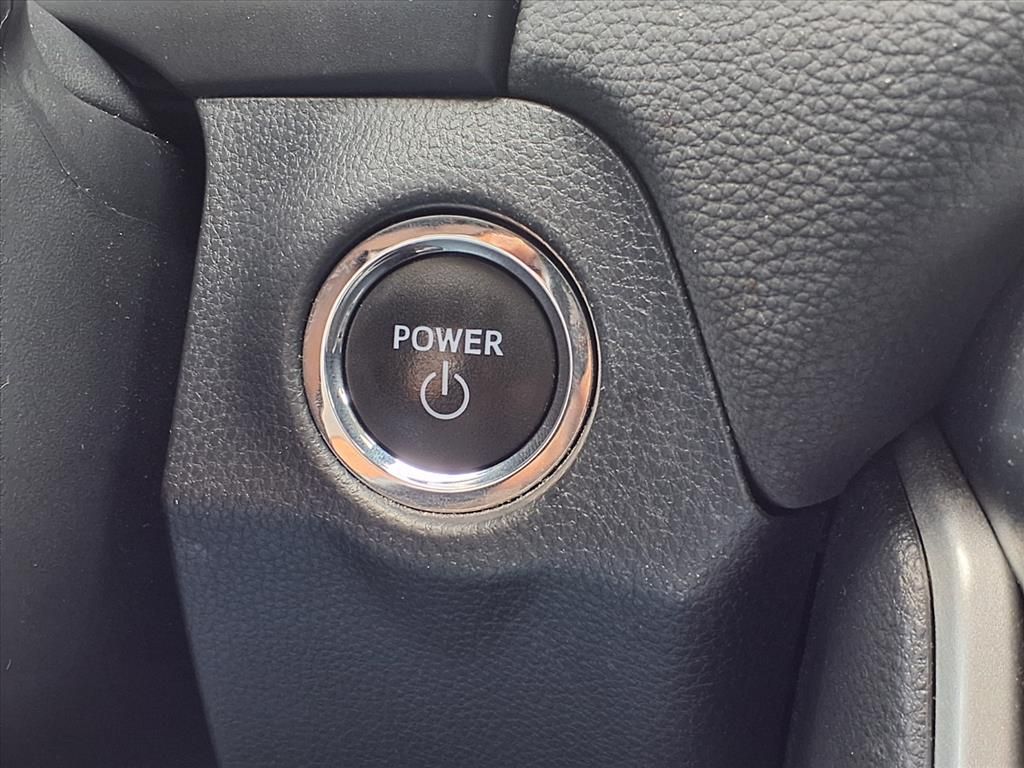 2024 Toyota RAV4 Hybrid XLE  at Gullo Toyota