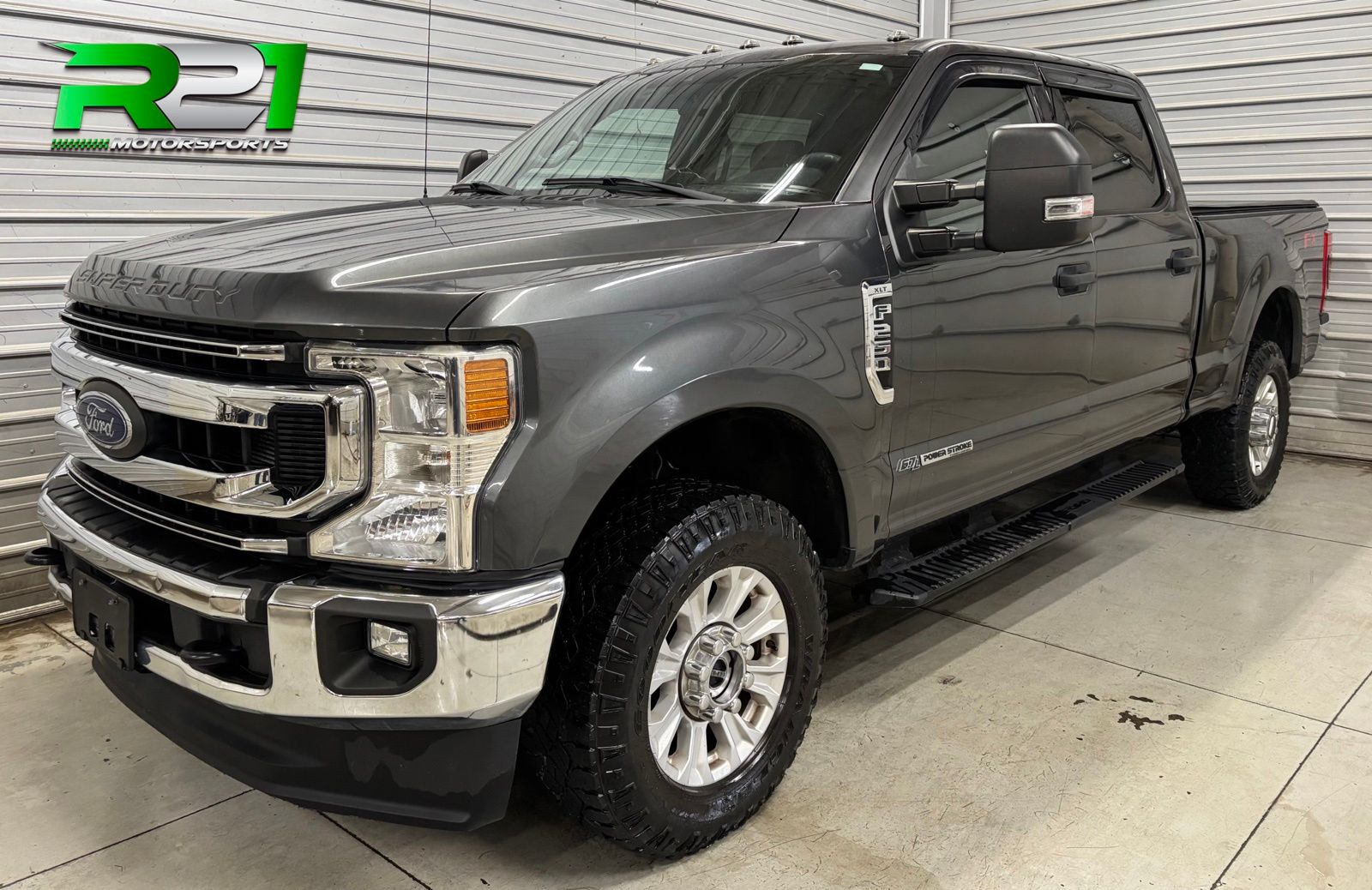2020 Ford F-250 XLT 4x4 Crew Cab 6-3/4' Box's photo