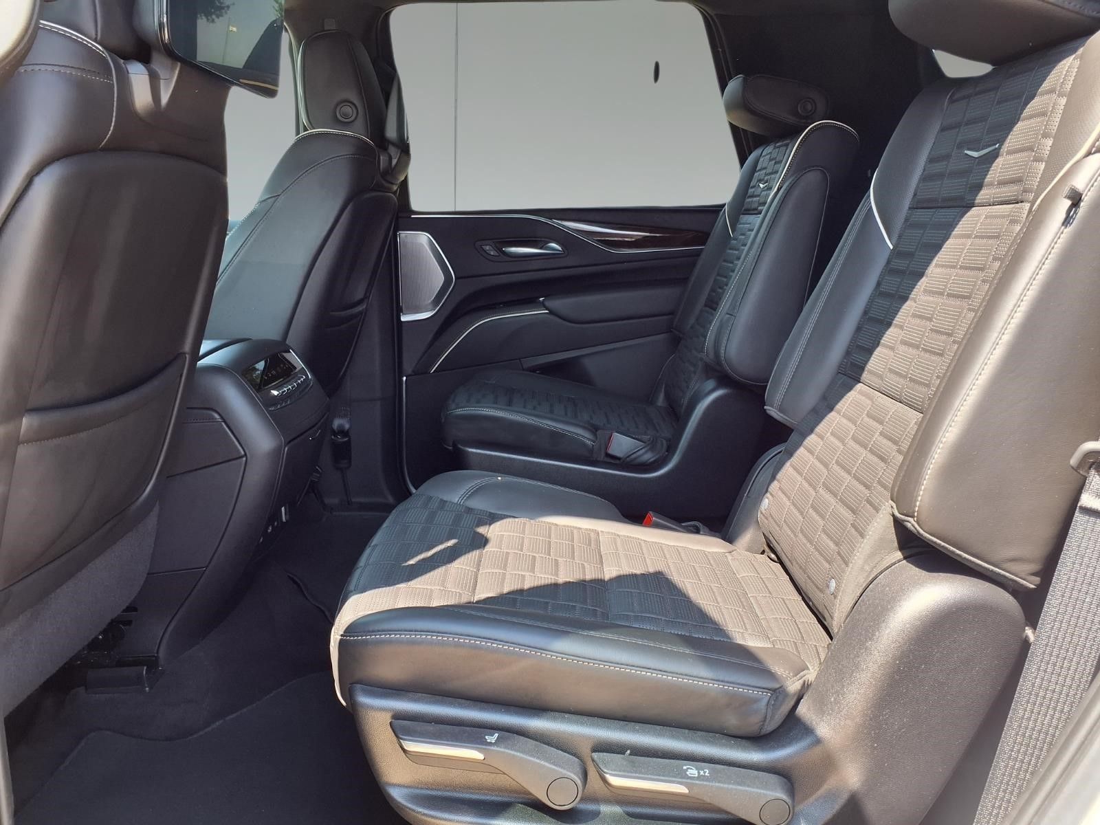 2022 Cadillac Escalade Sport Platinum White at Bayway Cadillac of The Woodlands