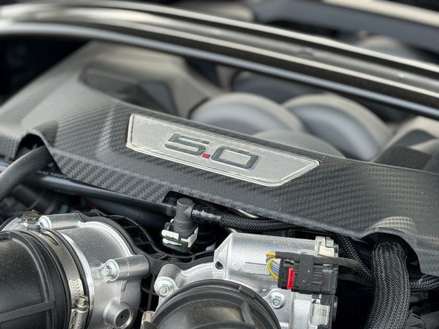 2025 Ford Mustang GT Premium Convertible - Photo 34