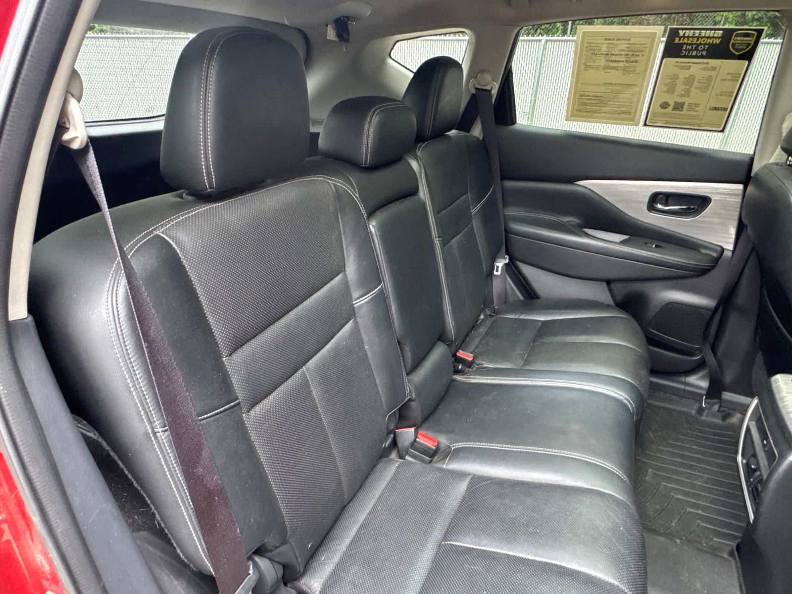 Used 2015 Cayenne Red Nissan SL image 6