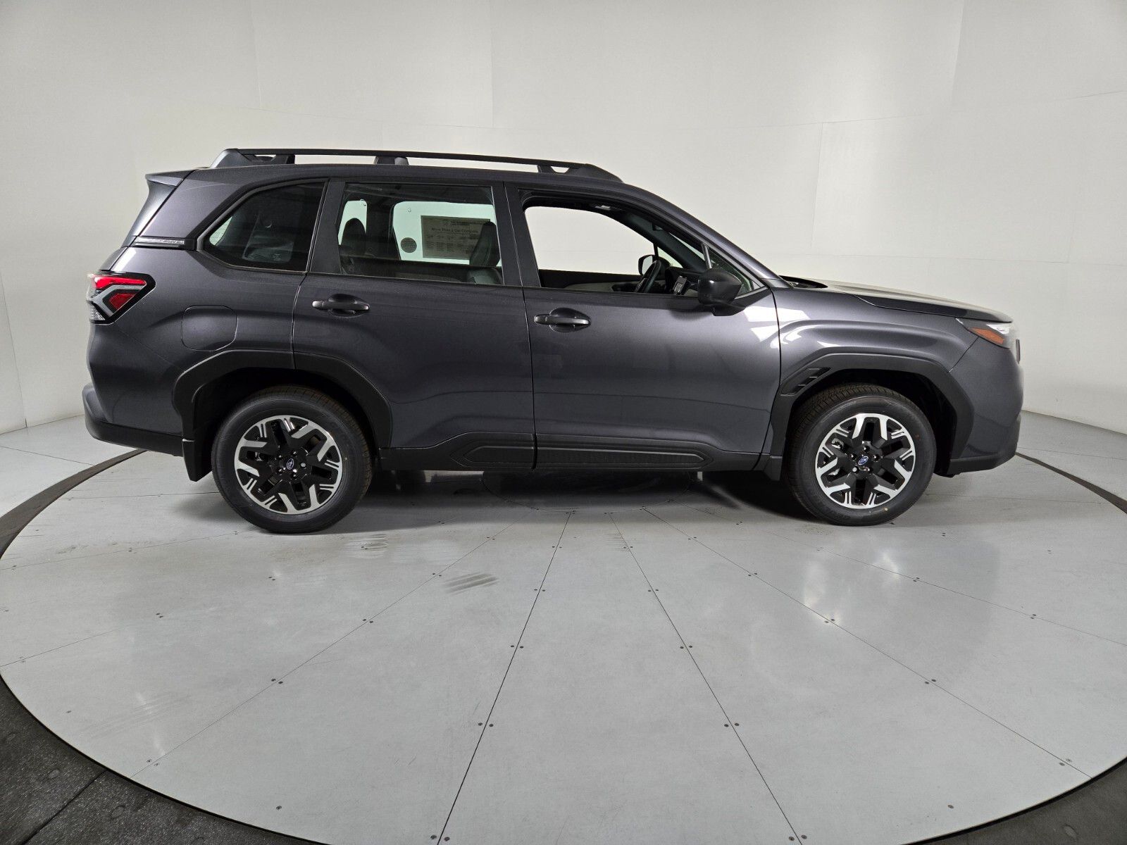 2025 Subaru Forester Base 3