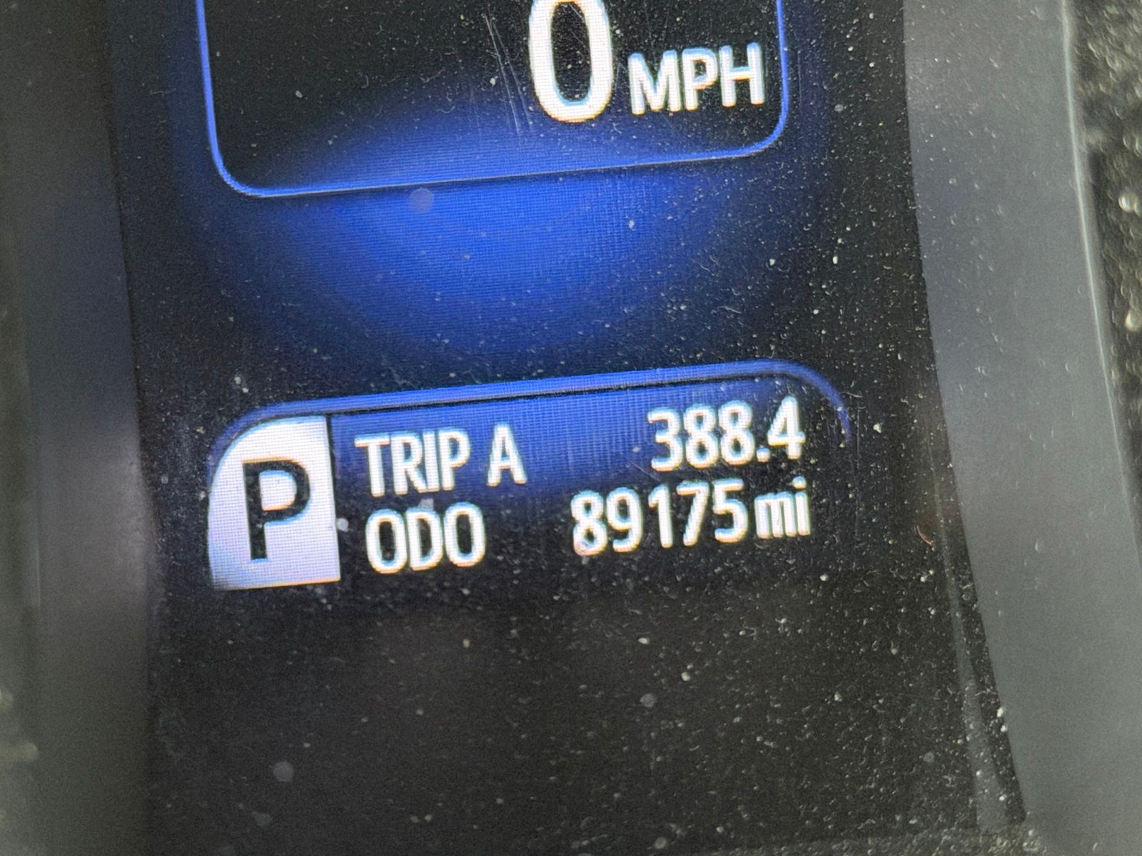 Used 2014 Red Toyota Limited image 17