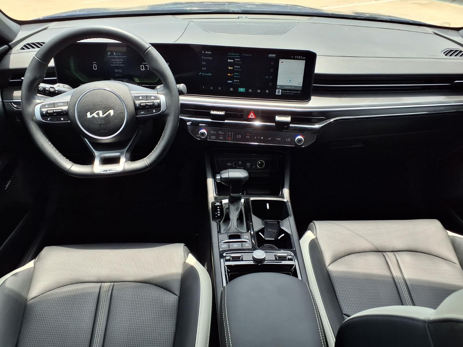 2025 Kia K5 GT-Line - 10
