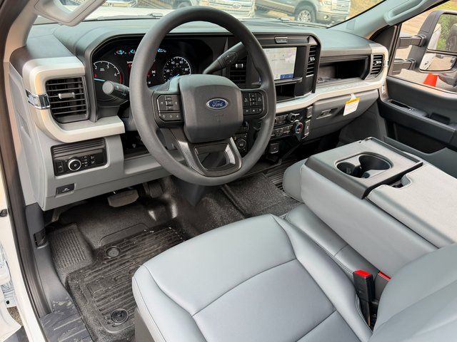 New 2026 Oxford White Ford XL image 20