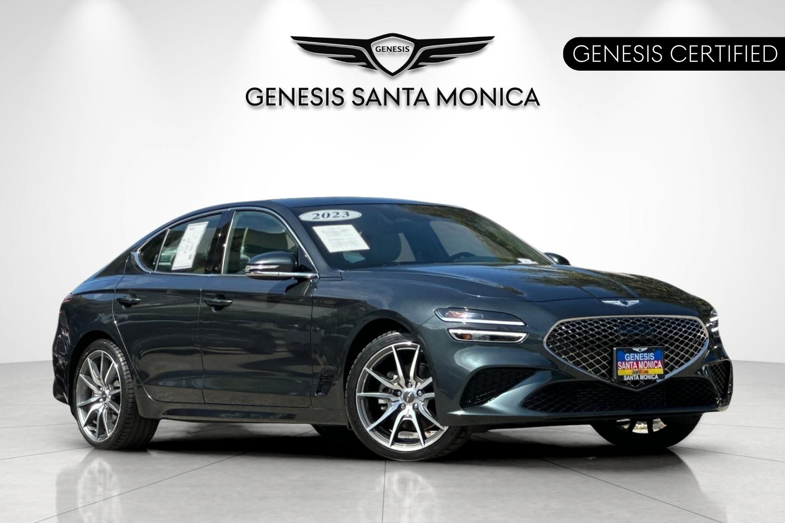 2023 Genesis G70 2.0T RWD