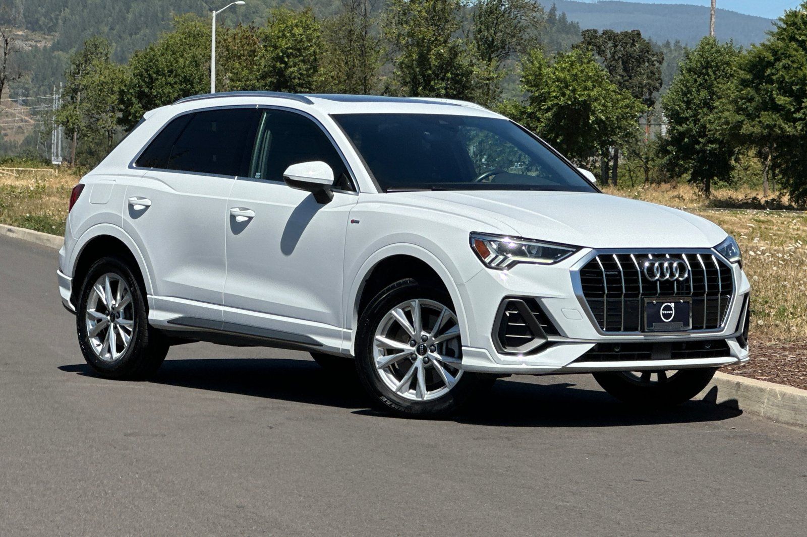  2025 Audi Q3 quattro Premium S Line 45 TFSI   