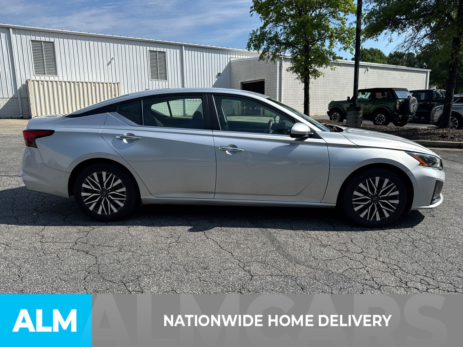2023 Nissan Altima 2.5 SV photo 4