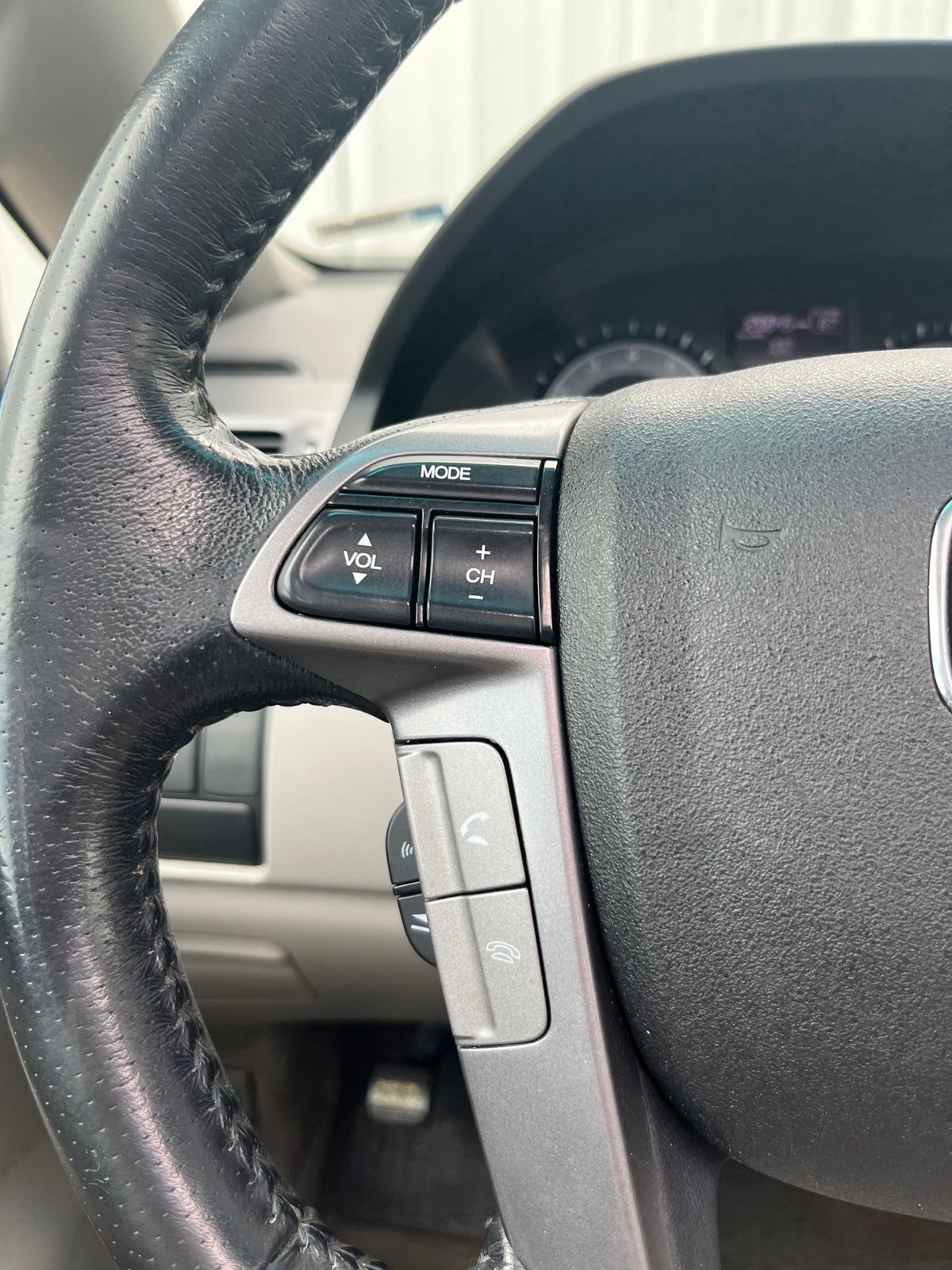 Used Car 2012 Honda Odyssey  Ex-l For Sale Under $10,000 In Austin, Texas