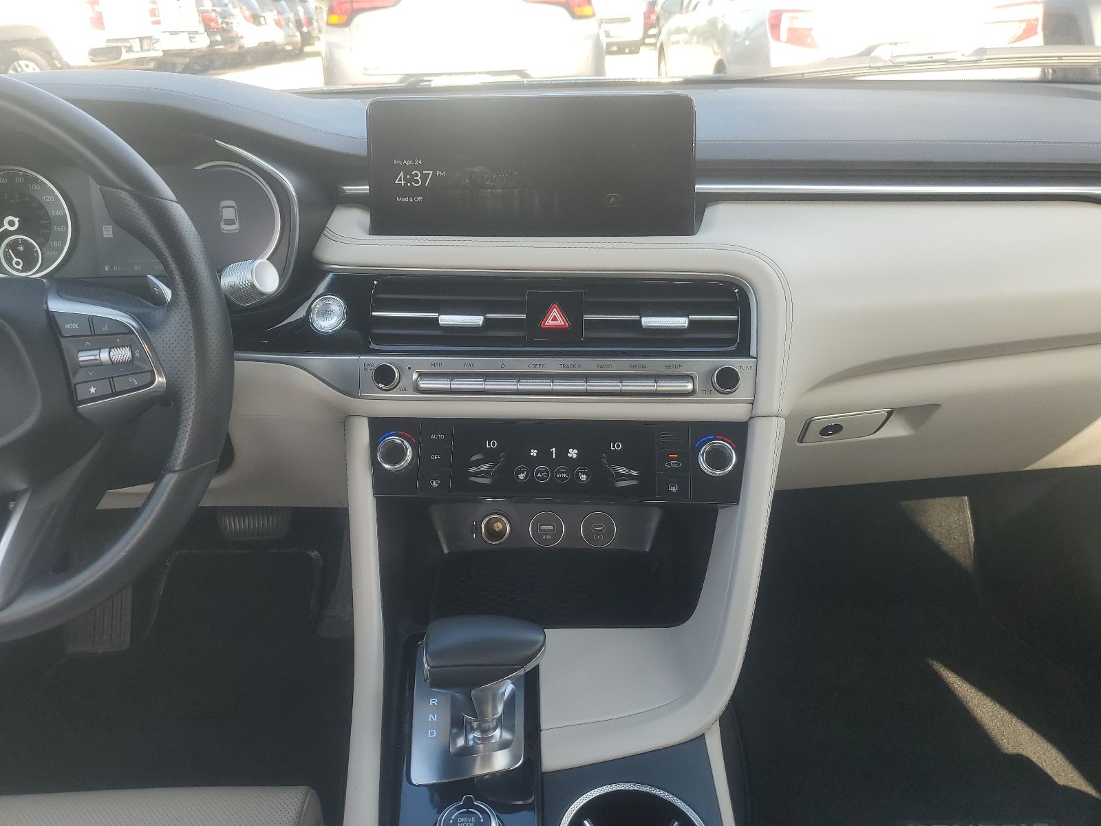 2024 Genesis G70 2.5T - 9