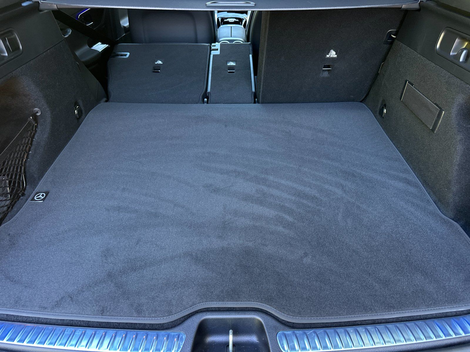 used 2026 Mercedes-Benz GLC car, priced at $49,998