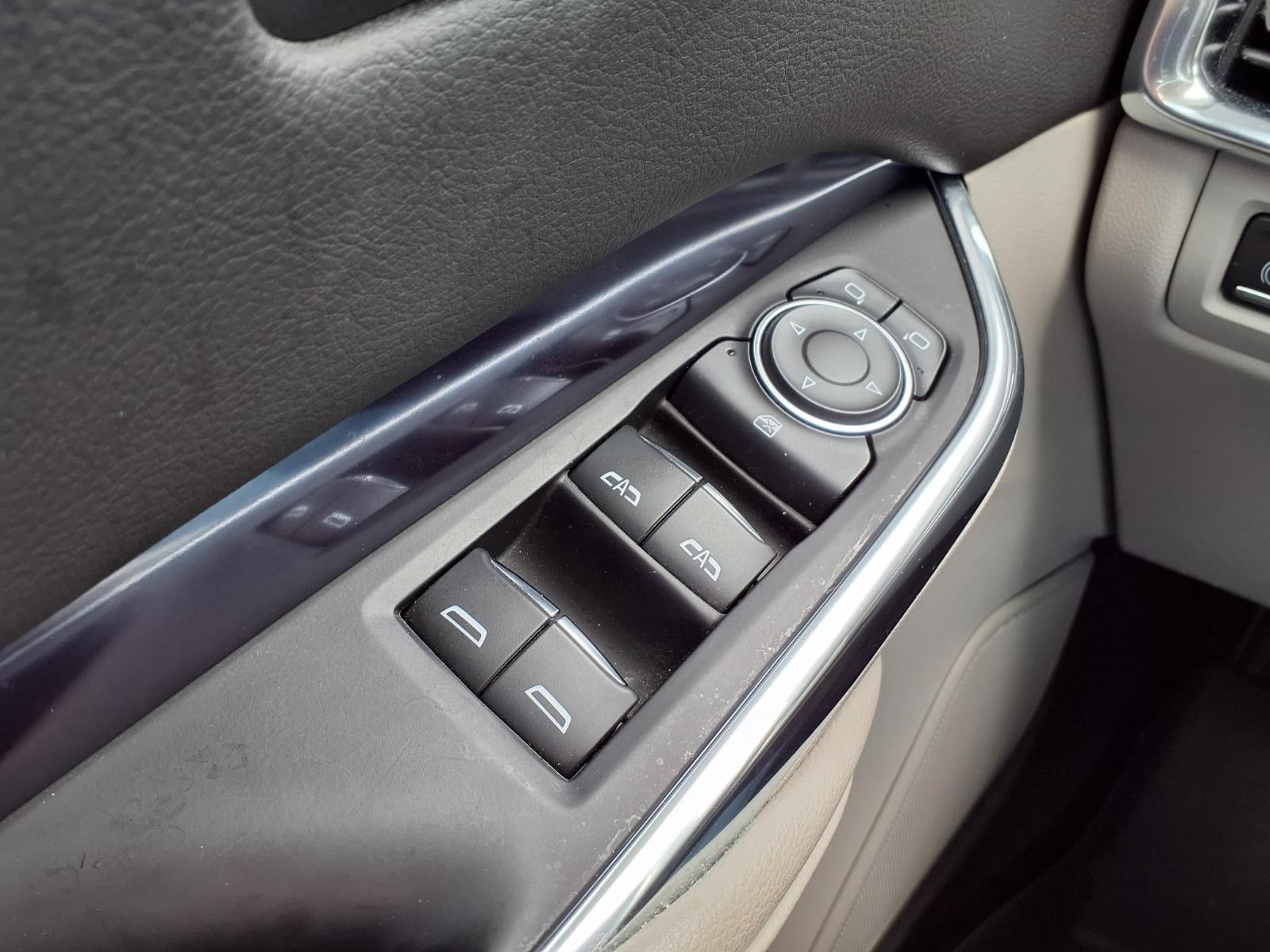 2023 Cadillac XT4 Luxury Silver at Bayway Cadillac Southwest
