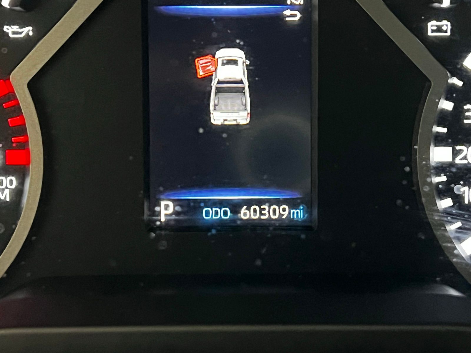 Thumbnail: 2022 Toyota Tundra - 14