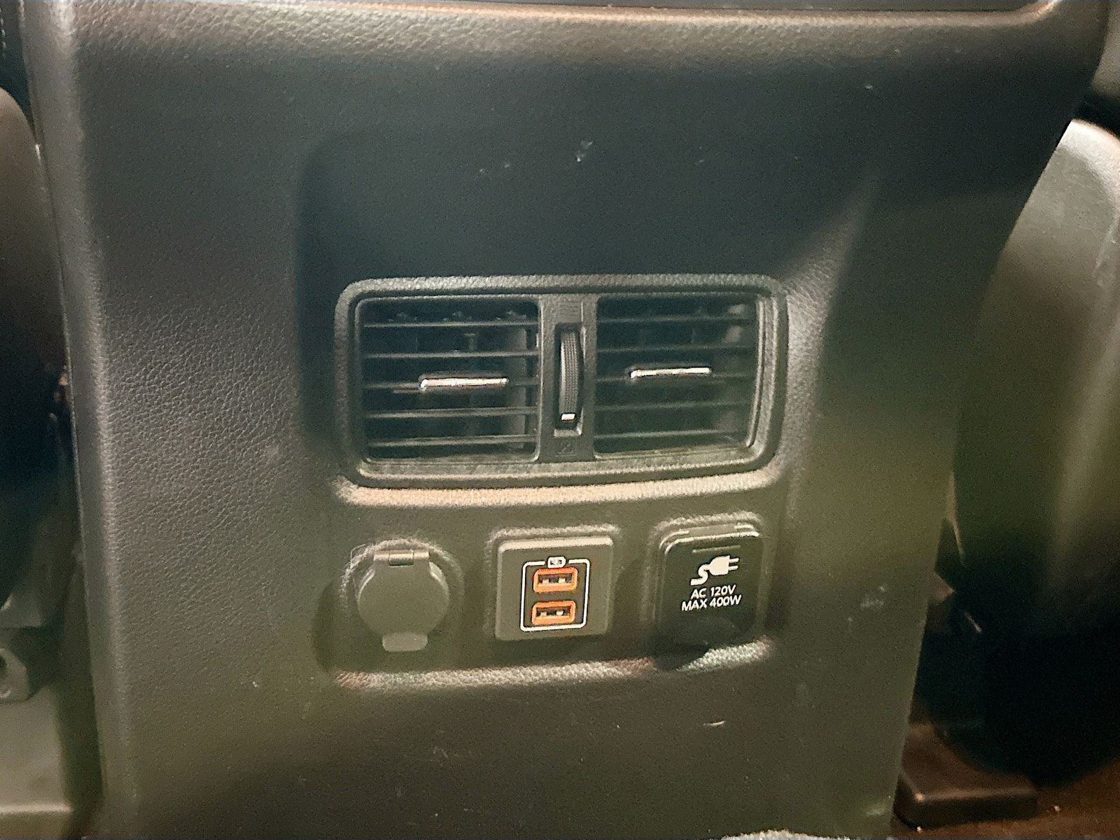 Used 2019 Silver Nissan PRO-4X image 24