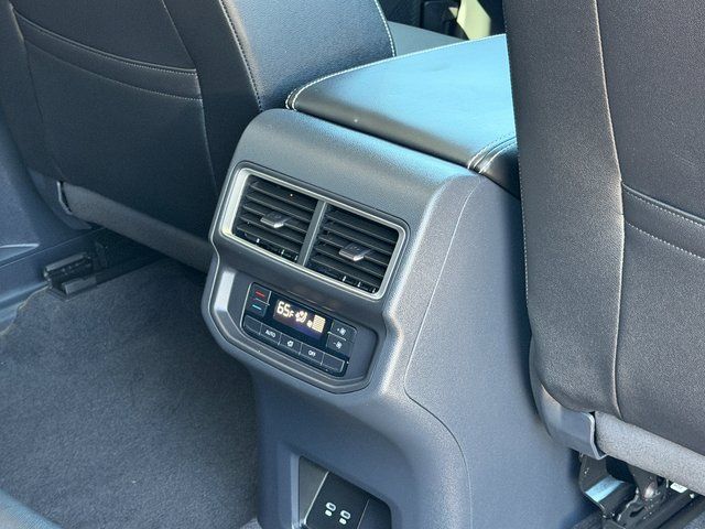 Used 2025 Gray Volkswagen 2.0T SE w/Technology image 13