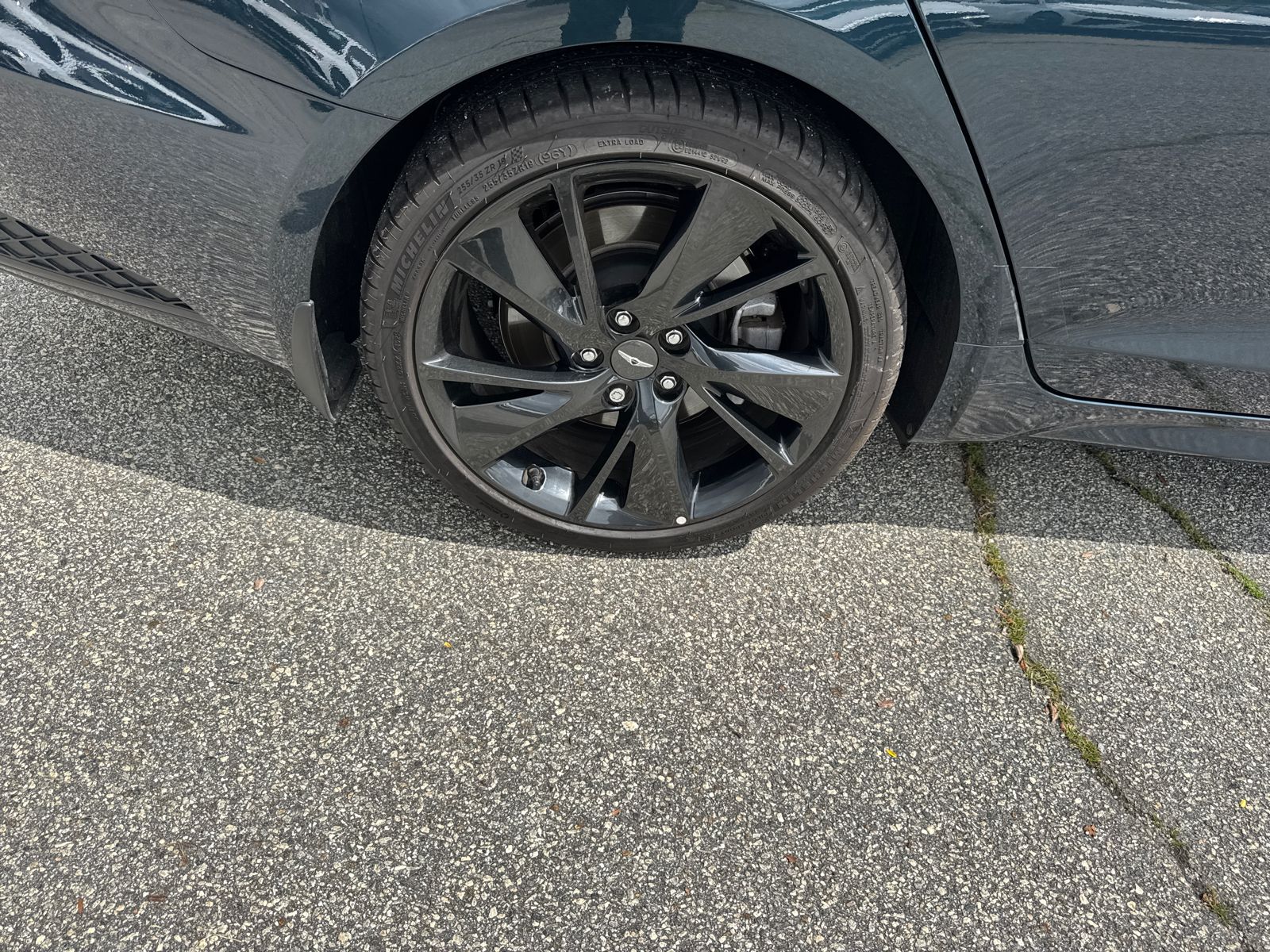 2023 GENESIS G70 Standard - Photo 17